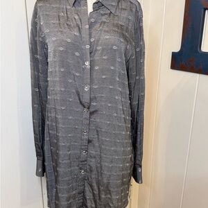 Foxcroft Gray Metallic Dotted Long-Sleeve Button-Down Shirt SZ 8